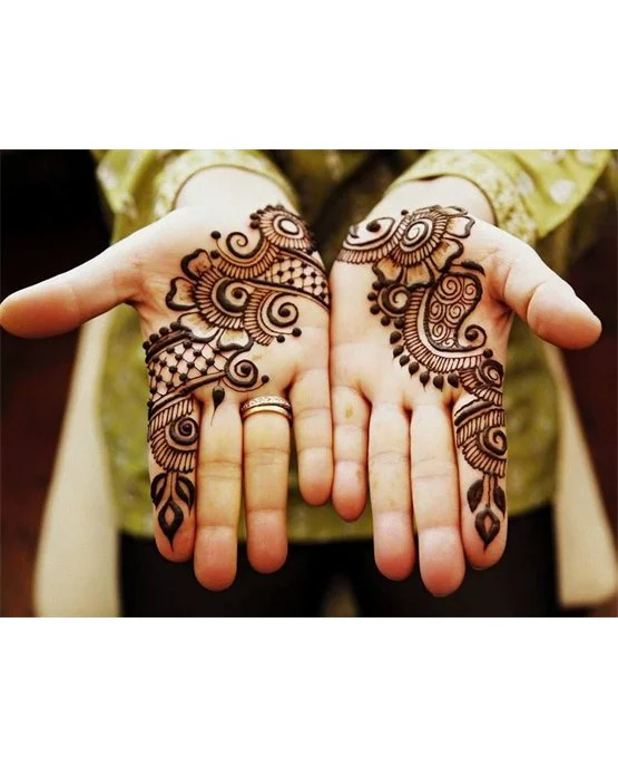 Bloom Scroll Art Blending Into Front Hand Mehndi Design
